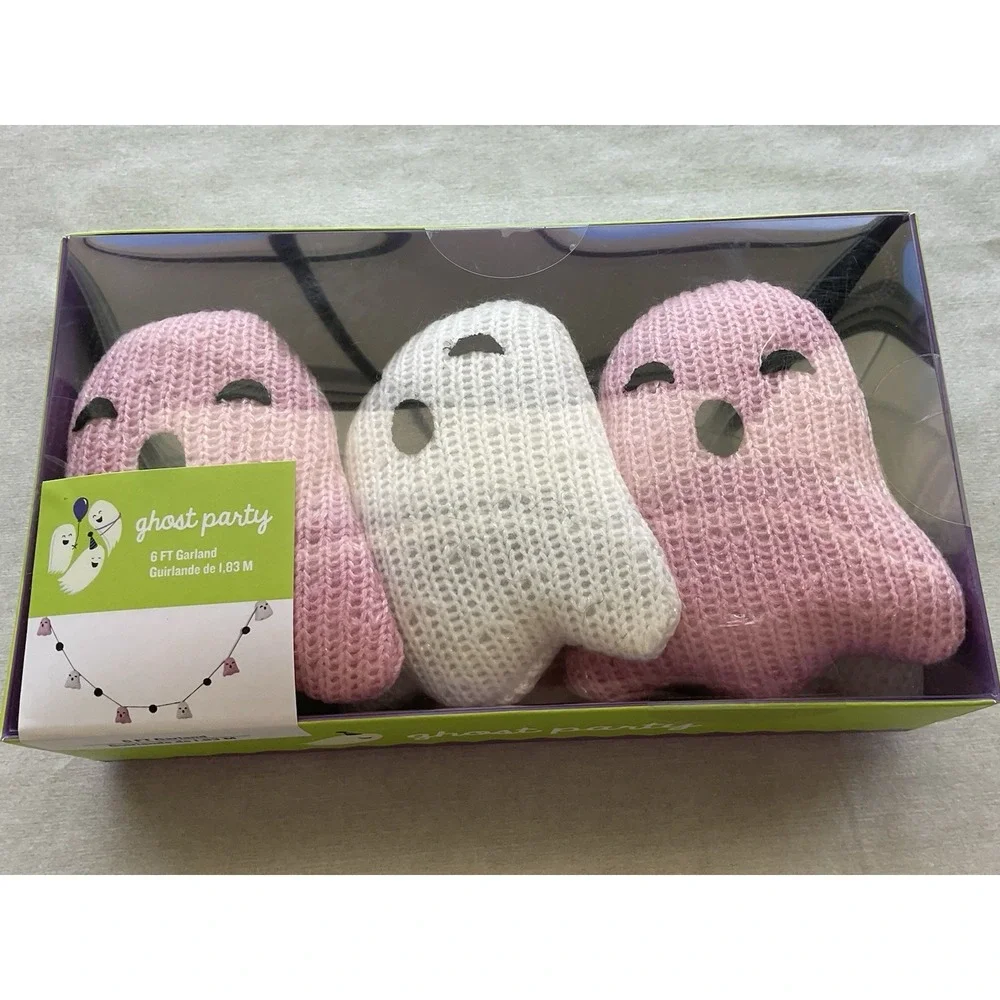 Ghost Party 6-foot garland set Pink White Crochet Halloween Decoration